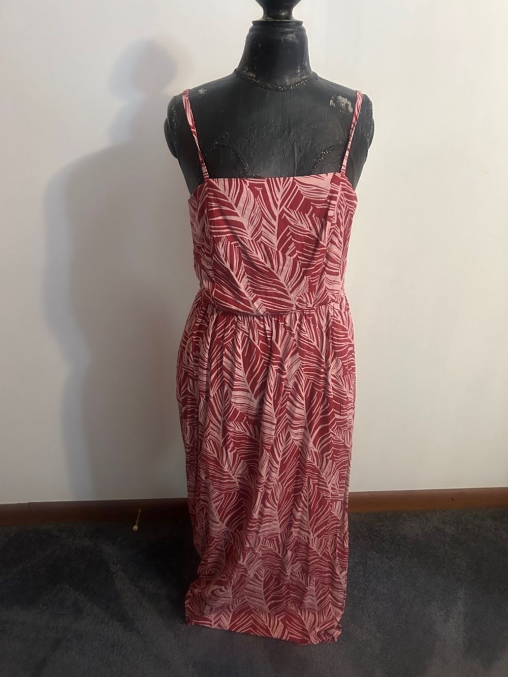 Lily Rose Red Leaf-Print Maxi Dress